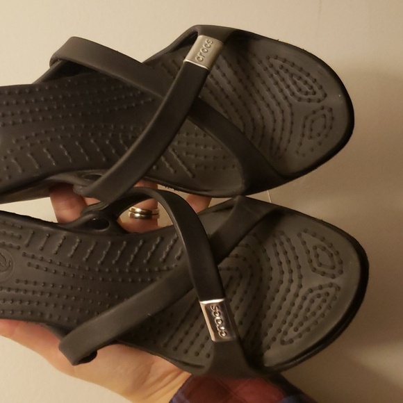 Crocs women's black heeled sandals size 8 - Picture 7 of 9